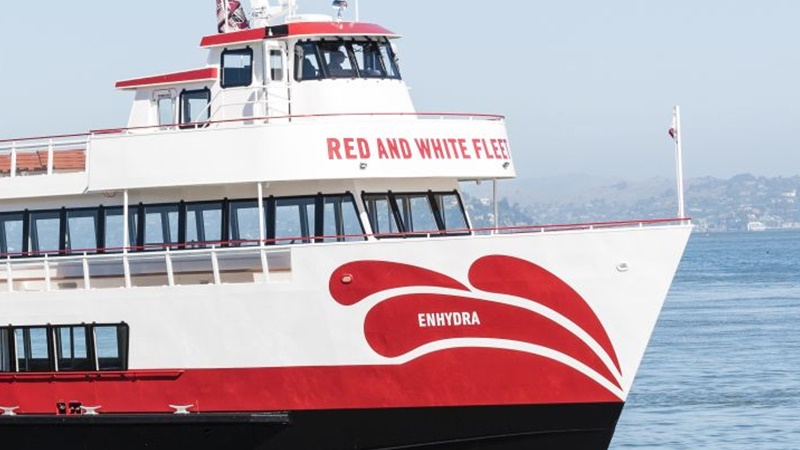 redwhitefleet-800x450 redwhitefleet-800x450